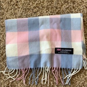 Cashmere scarf
